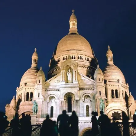 Plug Montmartre By Hiphophostels *