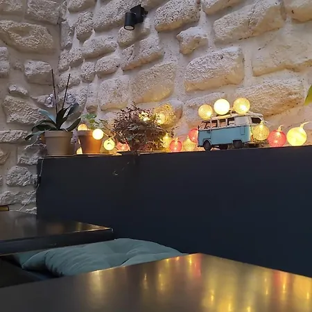 Хостел Plug Montmartre By Hiphophostels *