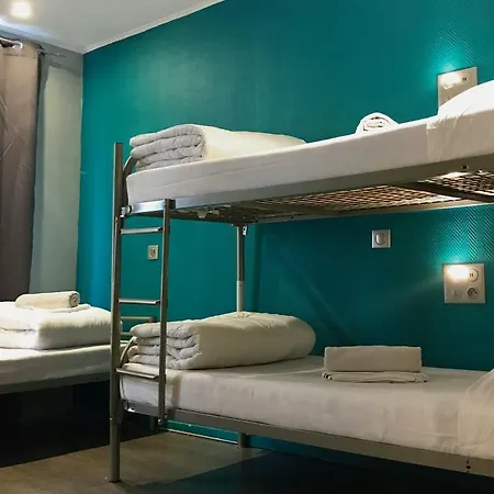 Hostel Plug Montmartre By Hiphophostels