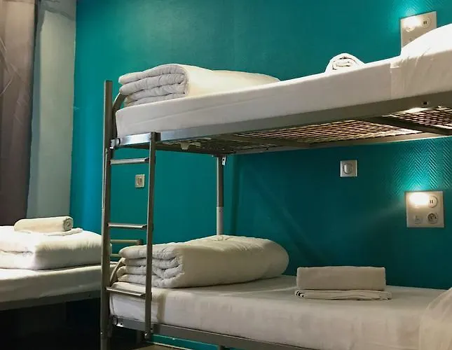 Hostel Plug Montmartre By Hiphophostels